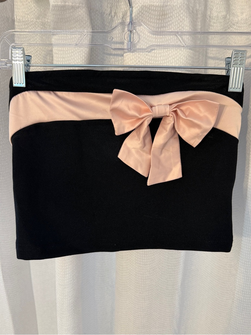 Amazon Black Crop Top with Pink Bow